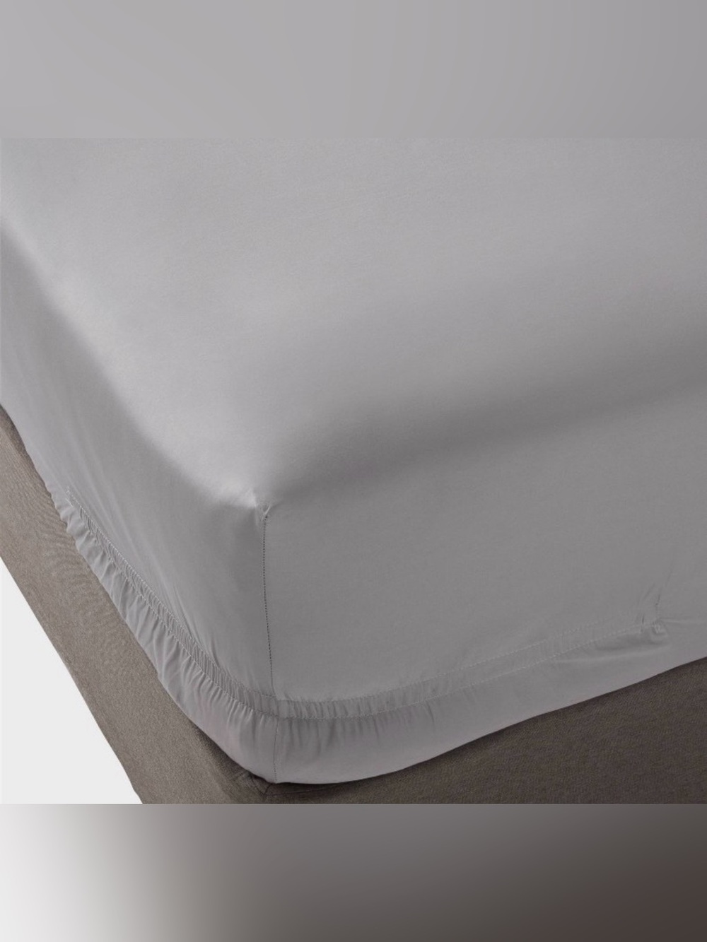 Threshold Twin/ Twin XL Fitted Sheet Gray Cotton, Sateen 18” Inch Deep Pocket